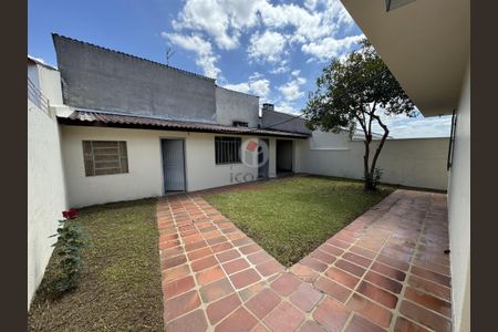 5_photo/94dce2e3cf.9f389e5fbe0155e0-ATLAS-55c80aec-5459-48fc-86b3-d60c7c79a24d.jpg de casa à venda com 4 quartos, 197m² em Fazendinha, Curitiba