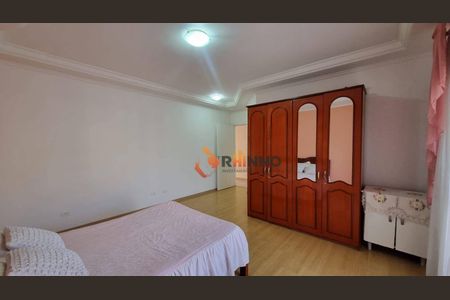 6_photo/94dce2e471.cbbfd4a03055828f-ATLAS-3e11ed86-5f6b-47b1-b5ce-50935764509b.jpg de casa à venda com 4 quartos, 359m² em Fazendinha, Curitiba