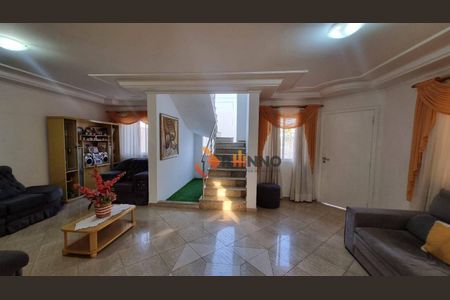 11_photo/94dce2e471.cbbfd4a03055828f-ATLAS-5fc9bd4b-996e-419e-9a02-e6eefe000c42.jpg de casa à venda com 4 quartos, 359m² em Fazendinha, Curitiba