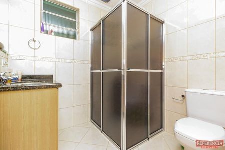 5_photo/94dce2e4fd.a49d907f0912b726-ATLAS-b8e9a2e6-07d9-4111-9c35-3f616655361c.jpg de casa à venda com 5 quartos, 328m² em Fazendinha, Curitiba