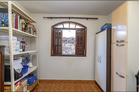 6_photo/94dce2e5dd.a095ebe9a9b9d05b-ATLAS-d5f09e91-97d8-436a-8779-0ceebe2becb4.jpg de casa à venda com 4 quartos, 151m² em Fazendinha, Curitiba