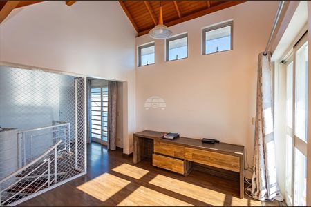 8_photo/94dce2e60b.6a5ff667abce5f74-ATLAS-4c6af359-1d7b-409d-beb7-0cbf4b6a61a3.jpg de casa para alugar com 3 quartos, 228m² em Fazendinha, Curitiba