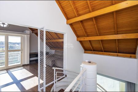 10_photo/94dce2e60d.2832257cbb3df2c4-ATLAS-e2e9aa3a-f040-4a88-a21a-ee2928f114b2.jpg de casa à venda com 3 quartos, 228m² em Fazendinha, Curitiba