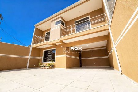 2_photo/94dce2e629.b2a80c3de4845e72-ATLAS-d5ec791a-1b0d-4e5e-90f6-17798afa0b1b.jpg de casa à venda com 3 quartos, 178m² em Fazendinha, Curitiba