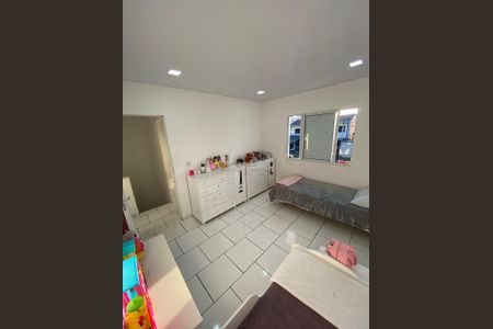 13_photo/94dce2e62b.f3c33ce37ca653db-ATLAS-63185039-cbd7-4241-89fd-209edd5c4eca.jpg de casa à venda com 3 quartos, 86m² em Fazendinha, Curitiba