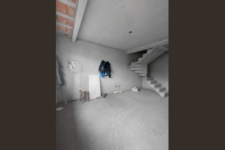 7_photo/94dce2e645.29c802831d9a75b1-ATLAS-aad839f2-e2d1-4c20-9a26-4babb9de5927.jpg de casa à venda com 3 quartos, 134m² em Fazendinha, Curitiba