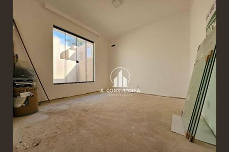 14_photo/94dce2e671.4ee10e9110698254-ATLAS-4fbe11e7-2848-49ac-a3fb-1c8a95ec8131.jpg de casa à venda com 3 quartos, 66m² em Fazendinha, Curitiba