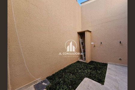 6_photo/94dce2e671.4ee10e9110698254-ATLAS-a2bfaea1-1892-45f5-9563-e3be5b9deb9a.jpg de casa à venda com 3 quartos, 66m² em Fazendinha, Curitiba