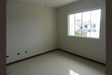 12_photo/94dce2e68d.edf2212802869f81-ATLAS-ba67e50d-ccc5-4b6a-84fa-eabe575821af.jpg de casa para alugar com 3 quartos, 104m² em Fazendinha, Curitiba