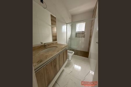 4_photo/94dce2e6b1.445c0bca81181d7a-ATLAS-50fa3dbc-3a3f-46b8-9f97-1cb2ce6db786.jpg de casa à venda com 3 quartos, 134m² em Fazendinha, Curitiba