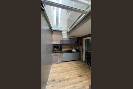 10_photo/94dce2e6e1.f5f7a187a4aa8103-ATLAS-d8b08b37-9e00-4dd4-910a-707f3dc8fcb8.jpg de casa à venda com 3 quartos, 124m² em Fazendinha, Curitiba