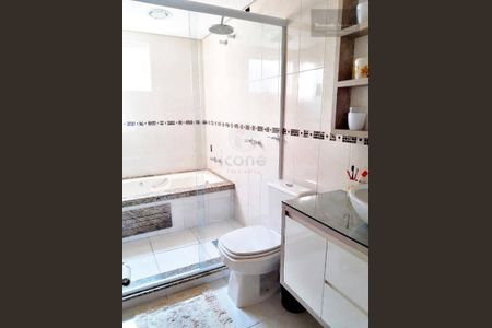 4_photo/94dce2e70d.a472bda0e62a3086-ATLAS-bcfdf0c3-5ae0-48e2-ab3c-e3f4030493b5.jpg de casa à venda com 4 quartos, 162m² em Fazendinha, Curitiba