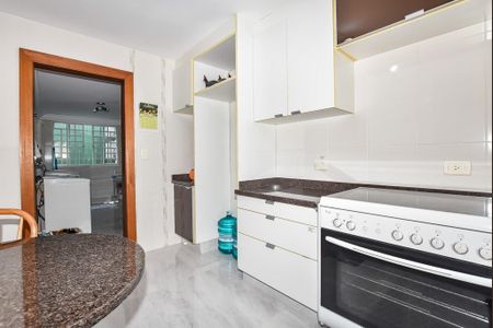 11_photo/94dce2e883.614b6dbc1122d364-ATLAS-870fe936-9ac6-4724-bb78-a7ae9e75e6e8.jpg de casa à venda com 3 quartos, 173m² em Fazendinha, Curitiba