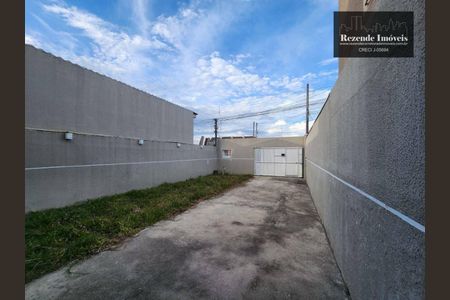 11_photo/94dce2e8a1.54b8780a509023fd-ATLAS-bd08cb42-e821-44d6-9624-b2109b141b41.jpg de casa à venda com 2 quartos, 72m² em Fazendinha, Curitiba