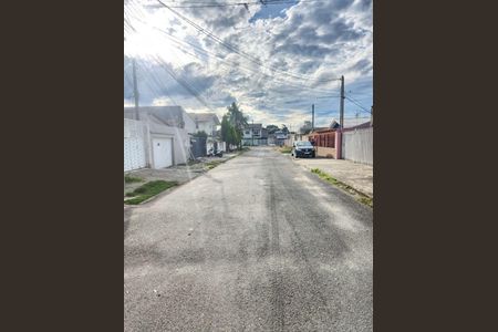 5_photo/94dce2e8a1.54b8780a509023fd-ATLAS-cfb4b438-5a0e-4c90-9fda-97b1a12b595f.jpg de casa à venda com 2 quartos, 72m² em Fazendinha, Curitiba