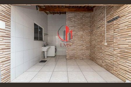 11_photo/94dce2e8a9.0473144d3f262afb-ATLAS-6eb802d0-5c85-45b6-86b2-dea8064dc6e2.jpg de casa à venda com 3 quartos, 132m² em Fazendinha, Curitiba