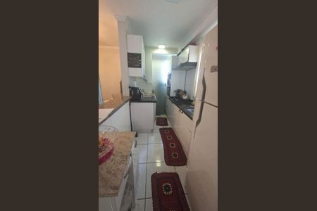 7_photo/94dce2ec15.a095ebe9a9b9d05b-ATLAS-3d3cc477-2e41-4f42-9cd3-84b1484380a9.jpg de apartamento à venda com 3 quartos, 48m² em Cidade Industrial de Curitiba, Curitiba