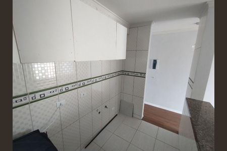 10_photo/94dce2ec3d.4cea1a0b3f6bbd2f-ATLAS-cb00e699-37cd-44e2-8a67-7456e825c5b6.jpg de apartamento para alugar com 2 quartos, 66m² em Cidade Industrial de Curitiba, Curitiba