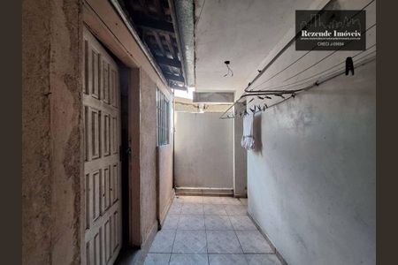 2_photo/94dce2eccb.ab23f43d3275e097-ATLAS-70665bba-e37a-48be-a5a2-af473a230782.jpg de casa à venda com 9 quartos, 250m² em Cidade Industrial de Curitiba, Curitiba