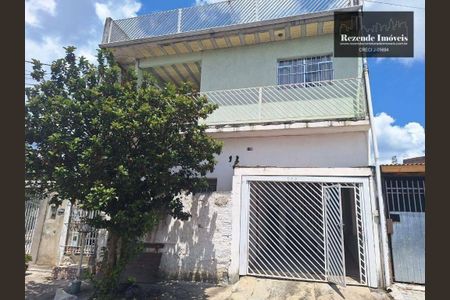 1_photo/94dce2eccb.ab23f43d3275e097-ATLAS-aa07661d-7586-445b-a06e-e7e72617c082.jpg de casa à venda com 9 quartos, 250m² em Cidade Industrial de Curitiba, Curitiba