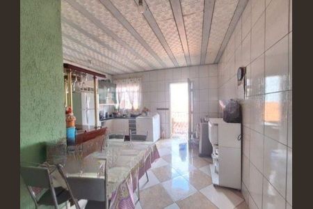 20_photo/94dce2eccd.a49d907f0912b726-ATLAS-89c1d028-5842-4ebc-a500-ddd2ecc1af69.jpg de casa à venda com 9 quartos, 250m² em Cidade Industrial de Curitiba, Curitiba