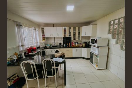 17_photo/94dce2ecd1.adea7a1cd79bc600-ATLAS-61abbbe4-86d1-439f-8599-1827e1ad3c4b.jpg de casa à venda com 3 quartos, 118m² em Cidade Industrial de Curitiba, Curitiba