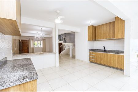 16_photo/94dce2ece7.78ea92cc55484ae4-ATLAS-aed56f4b-281e-494f-a8d6-09116ffb6a8d.jpg de casa à venda com 3 quartos, 240m² em Cidade Industrial de Curitiba, Curitiba