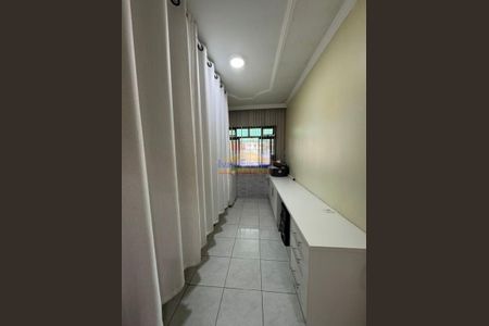 7_photo/94dce2ed2d.c669321e7d4158b6-ATLAS-170e2713-9552-48b4-a05a-ef7c0fad20a1.jpg de casa à venda com 4 quartos, 320m² em Cidade Industrial de Curitiba, Curitiba