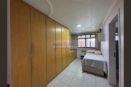 12_photo/94dce2ed2d.c669321e7d4158b6-ATLAS-20fe7f54-9cb1-49cf-a810-7e583384bff1.jpg de casa à venda com 4 quartos, 320m² em Cidade Industrial de Curitiba, Curitiba