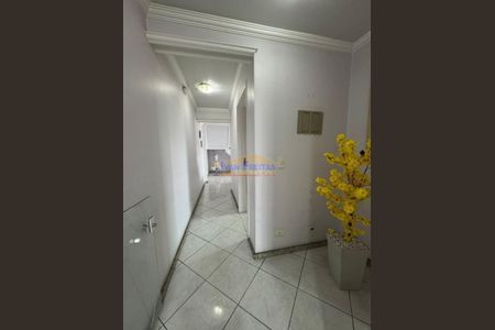 3_photo/94dce2ed2d.c669321e7d4158b6-ATLAS-b1c03f70-02ac-40e7-a150-3589f0ebcd60.jpg de casa à venda com 4 quartos, 320m² em Cidade Industrial de Curitiba, Curitiba