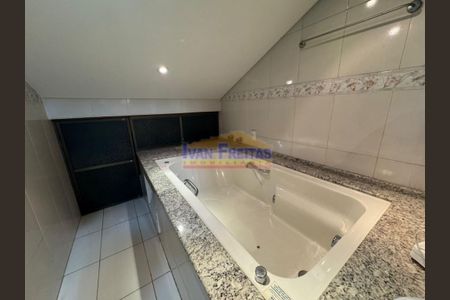 5_photo/94dce2ed2d.c669321e7d4158b6-ATLAS-d5fea0d5-9116-43d1-b80b-d887e8633a11.jpg de casa à venda com 4 quartos, 320m² em Cidade Industrial de Curitiba, Curitiba