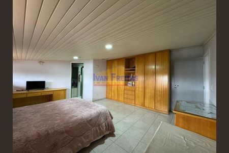 4_photo/94dce2ed2d.c669321e7d4158b6-ATLAS-ebe4f28f-f581-4b70-91c5-76f6778d63bf.jpg de casa à venda com 4 quartos, 320m² em Cidade Industrial de Curitiba, Curitiba