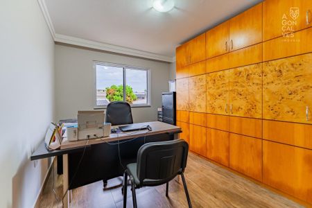 1_photo/94dce2ee15.27d067872732db70-ATLAS-0a59ca01-5f85-4ffc-8657-b2e234b07c4c.jpg de casa à venda com 3 quartos, 207m² em Cidade Industrial de Curitiba, Curitiba