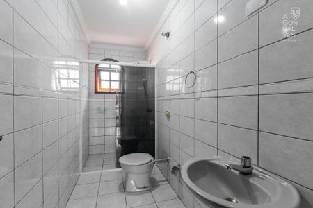 6_photo/94dce2ee17.f2ed236aecaa8a04-ATLAS-400cf692-a990-45fe-b9a5-8eb0aeaf8470.jpg de casa à venda com 5 quartos, 300m² em Cidade Industrial de Curitiba, Curitiba