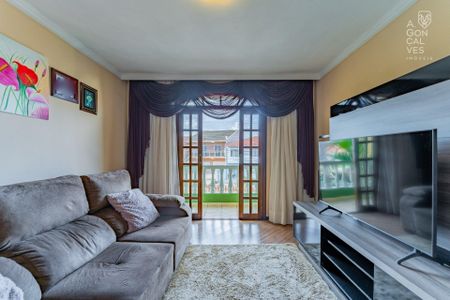 8_photo/94dce2ee17.f2ed236aecaa8a04-ATLAS-49ba67e2-e1da-4e37-b1c9-e662cef2db23.jpg de casa à venda com 5 quartos, 300m² em Cidade Industrial de Curitiba, Curitiba