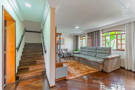 2_photo/94dce2ee17.f2ed236aecaa8a04-ATLAS-8a4fe661-975d-4c63-8578-894080c7452b.jpg de casa à venda com 5 quartos, 300m² em Cidade Industrial de Curitiba, Curitiba