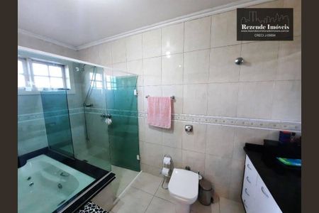 4_photo/94dce2ee31.49bb4dbae453eb21-ATLAS-a3cc66f2-75dd-44fa-bd3a-6e0998f79597.jpg de casa à venda com 3 quartos, 153m² em Cidade Industrial de Curitiba, Curitiba