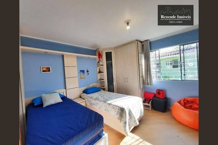 3_photo/94dce2ee31.49bb4dbae453eb21-ATLAS-dac4f2ac-1a37-4b44-a79e-f716ddbf1ff4.jpg de casa à venda com 3 quartos, 153m² em Cidade Industrial de Curitiba, Curitiba