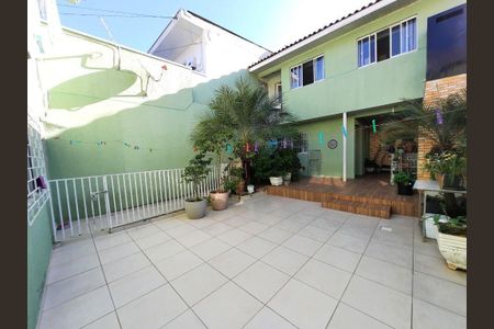 19_photo/94dce2ee31.dcfd84c90906de90-ATLAS-a6702ac6-e2b6-4011-a3f0-209901a9c550.jpg de casa à venda com 3 quartos, 153m² em Cidade Industrial de Curitiba, Curitiba