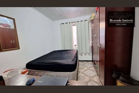 5_photo/94dce2ee43.1d0eccacc9c499d2-ATLAS-2ef7355d-d2ca-42e0-bdd6-687a364b40c6.jpg de casa à venda com 3 quartos, 116m² em Cidade Industrial de Curitiba, Curitiba