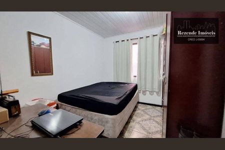 11_photo/94dce2ee43.22d19b435ce3a3cd-ATLAS-92064159-2e21-4b2b-912d-e0cc00cec978.jpg de casa à venda com 3 quartos, 116m² em Cidade Industrial de Curitiba, Curitiba