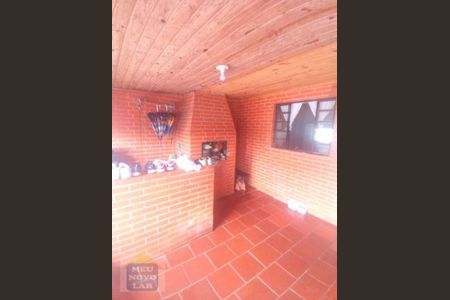 14_photo/94dce2ee51.e6e1c947b02cf8fb-ATLAS-1d7682d2-cc7c-4041-acff-915fb435b606.jpg de casa à venda com 3 quartos, 70m² em Cidade Industrial de Curitiba, Curitiba