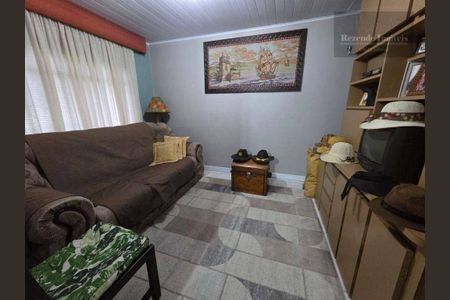 4_photo/94dce2ee97.527d2e055a247cfd-ATLAS-35a877fd-028f-42a3-b0bd-0f8913a579ad.jpg de casa à venda com 2 quartos, 70m² em Cidade Industrial de Curitiba, Curitiba