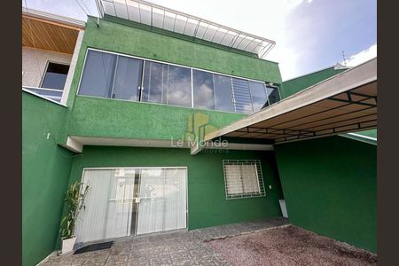 4_photo/94dce2f047.ef9097c2fd5b064b-ATLAS-3c5f7edb-4938-4824-8d1b-8ffd7b00a2a7.jpg de casa à venda com 5 quartos, 210m² em Fazendinha, Curitiba