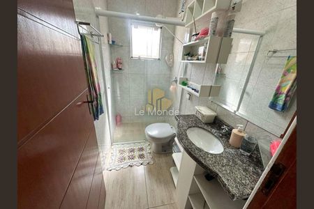 31_photo/94dce2f047.ef9097c2fd5b064b-ATLAS-7fd44566-9780-4f16-9a31-64ab8a53166f.jpg de casa à venda com 5 quartos, 210m² em Fazendinha, Curitiba