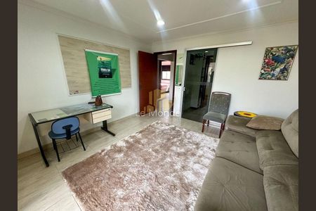 34_photo/94dce2f047.ef9097c2fd5b064b-ATLAS-86b855f1-6341-497d-b674-a7fee95cb4f3.jpg de casa à venda com 5 quartos, 210m² em Fazendinha, Curitiba