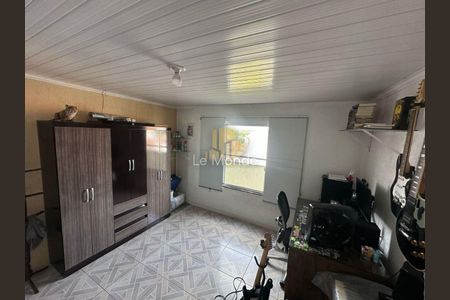 19_photo/94dce2f047.ef9097c2fd5b064b-ATLAS-ed46885c-8572-456c-b7b5-388cddc8145c.jpg de casa à venda com 5 quartos, 210m² em Fazendinha, Curitiba
