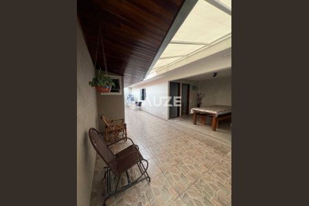 9_photo/94dce2f04d.8abee55d1149768c-ATLAS-ae158f5d-0d58-4ff3-8a3b-e74a901e5a3d.jpg de casa à venda com 4 quartos, 360m² em Cidade Industrial de Curitiba, Curitiba