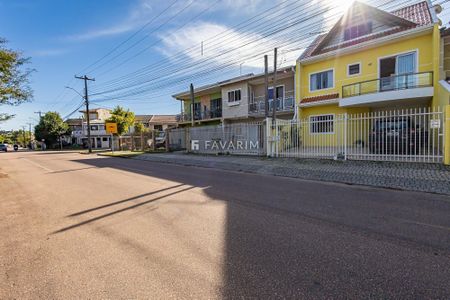 13_photo/94dce2f06f.cce03887c7d72c1f-ATLAS-469ed29a-ce1e-4d35-8d93-dbf96a0fbbe5.jpg de casa à venda com 3 quartos, 210m² em Cidade Industrial de Curitiba, Curitiba