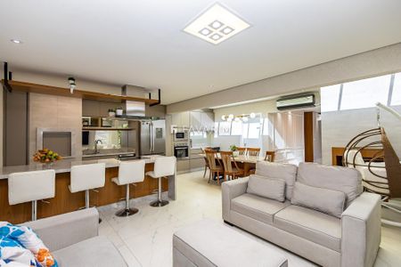 2_photo/94dce2f06f.cce03887c7d72c1f-ATLAS-fb4e49a6-b22d-408b-be3c-4b14cd9dfadb.jpg de casa à venda com 3 quartos, 210m² em Cidade Industrial de Curitiba, Curitiba